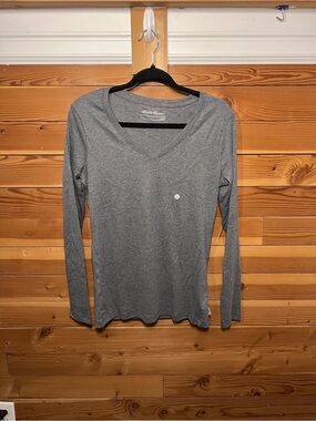 Eddie Bauer Heather Gray V-Neck Long Sleeve Top